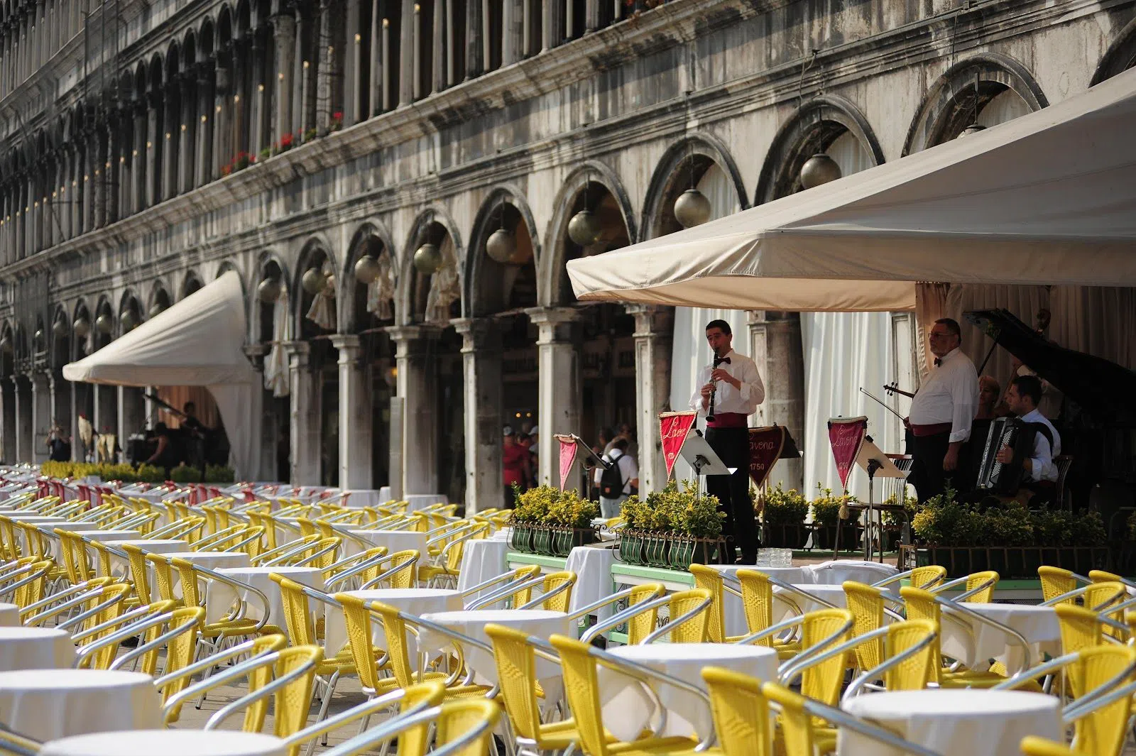 Gran Caffè Lavena, Venice