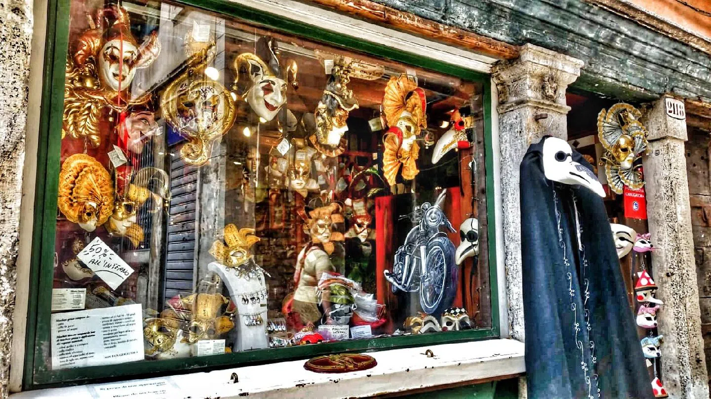 Peter Pan Maschere, Venise